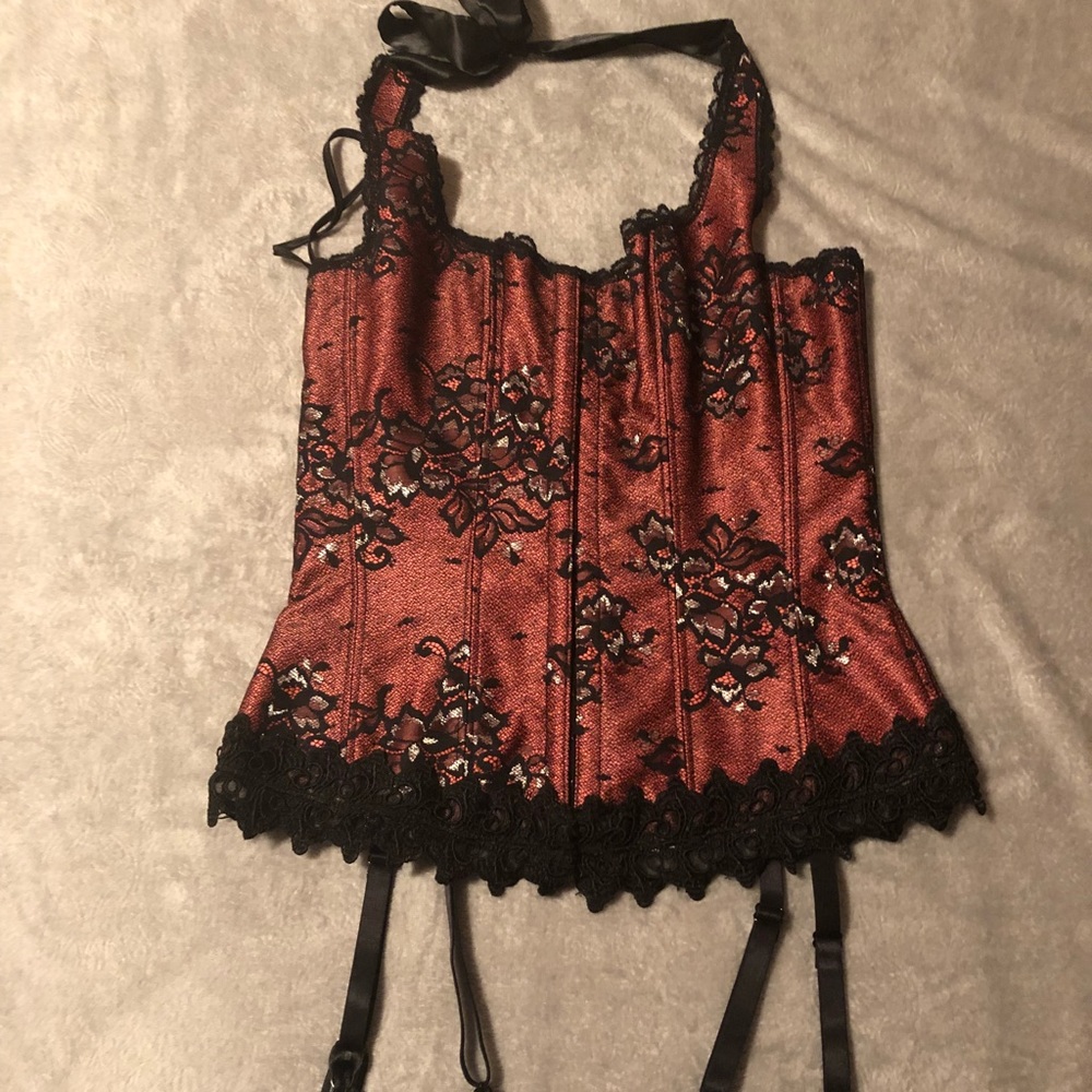 Elegant & Sexy Fredericks of Hollywood Corset top
